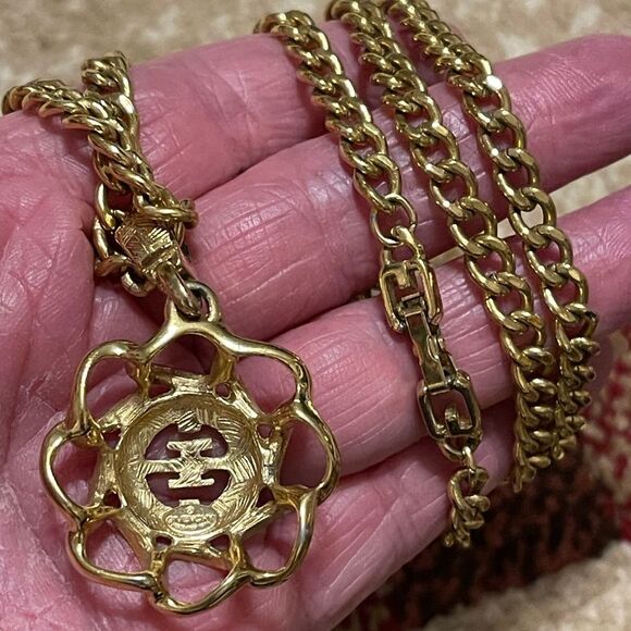 Vintage Givenchy Floral Emblem Pendant Necklace – Gold-Tone, 24” - Picture 2 of 4